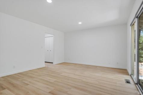 1821-1825 Mission Boulevard Santa Rosa CA 95409