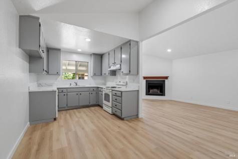 1821-1825 Mission Boulevard Santa Rosa CA 95409