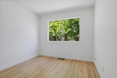 1821-1825 Mission Boulevard Santa Rosa CA 95409