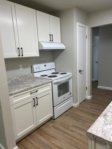 2829 Apple Valley Lane Santa Rosa CA 95403