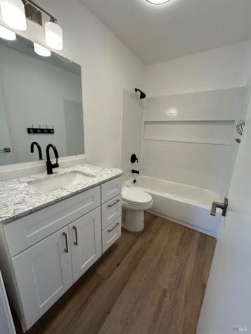 2829 Apple Valley Lane Santa Rosa CA 95403