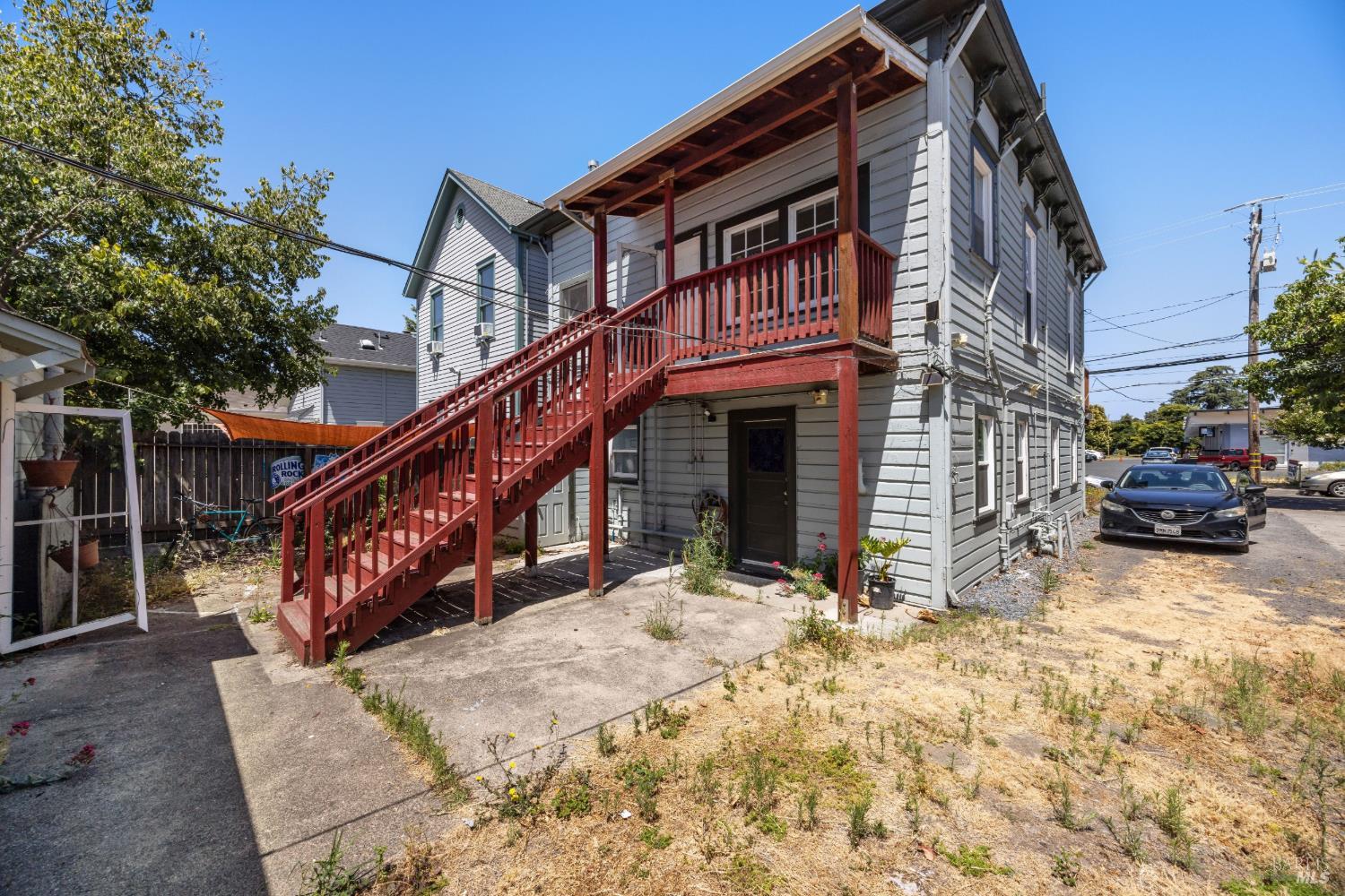 870 3rd Street Santa Rosa CA 95404