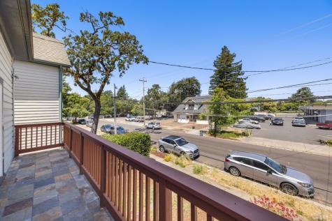 870 3rd Street Santa Rosa CA 95404