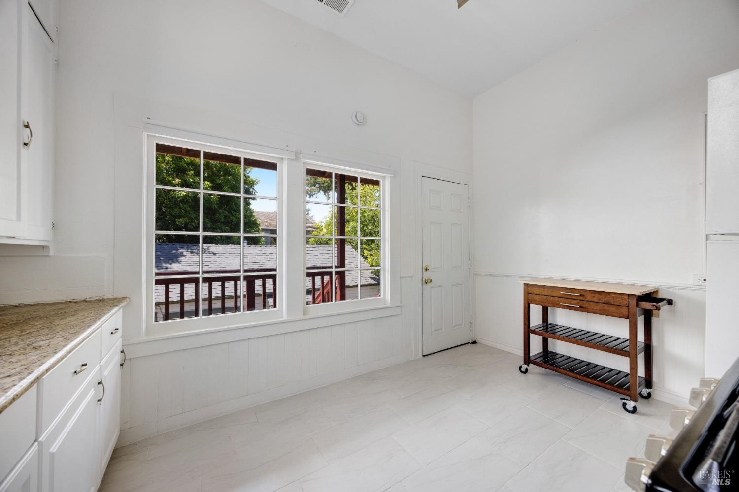 870 3rd Street Santa Rosa CA 95404