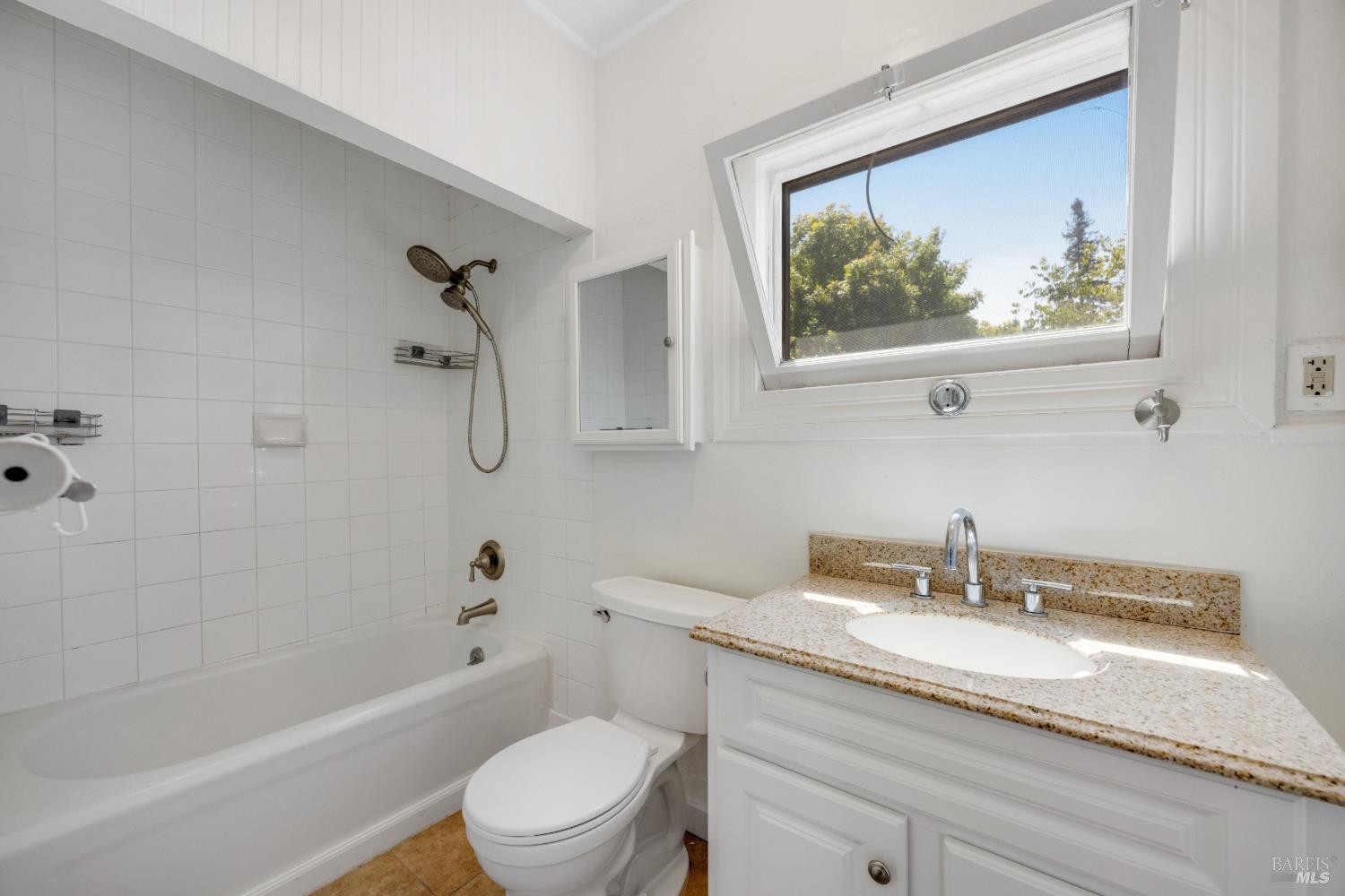 870 3rd Street Santa Rosa CA 95404