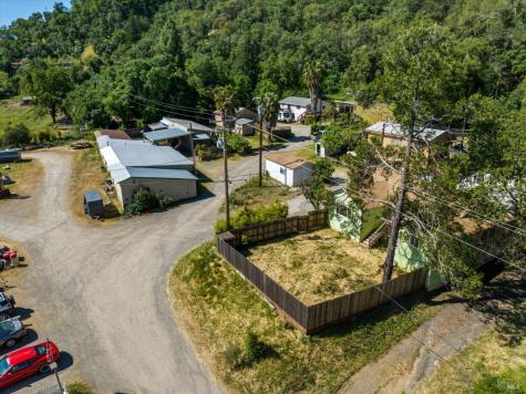 31211 NE Highway 128 Highway Cloverdale CA 95425