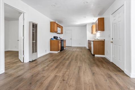 31211 NE Highway 128 Highway Cloverdale CA 95425