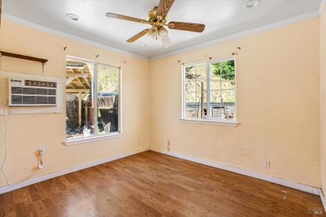 31211 NE Highway 128 Highway Cloverdale CA 95425