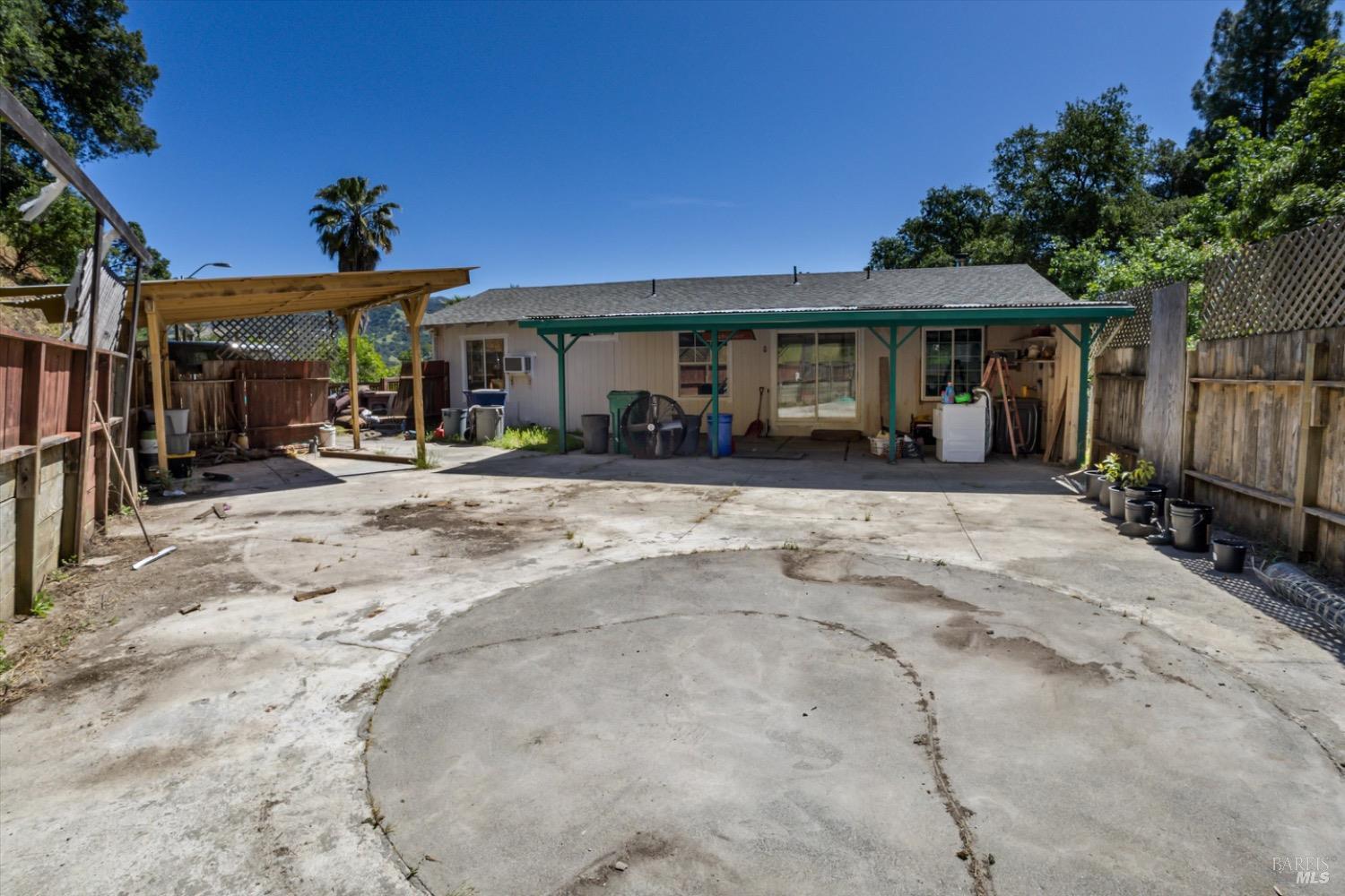 31211 NE Highway 128 Highway Cloverdale CA 95425