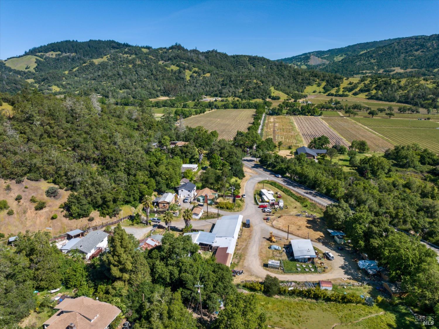 31211 NE Highway 128 Highway Cloverdale CA 95425