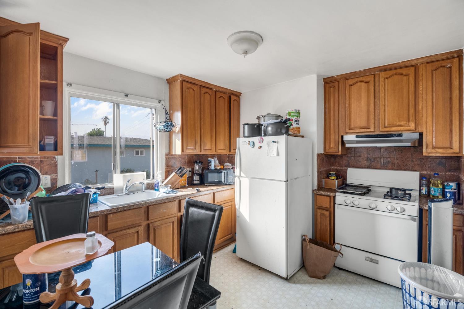 736 Cedar Street Redwood City CA 94063