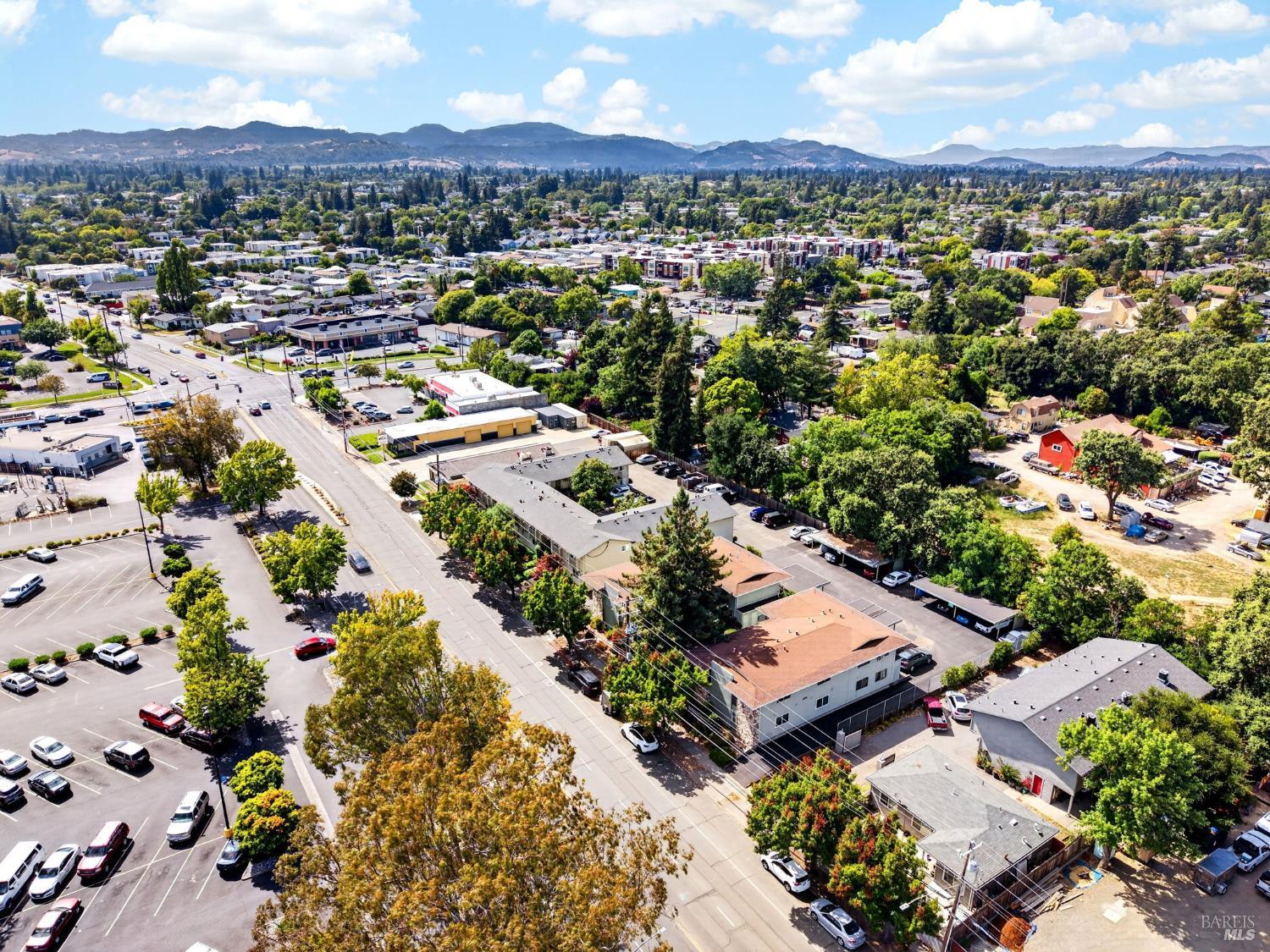 670-674 Lincoln Avenue Napa CA 94558