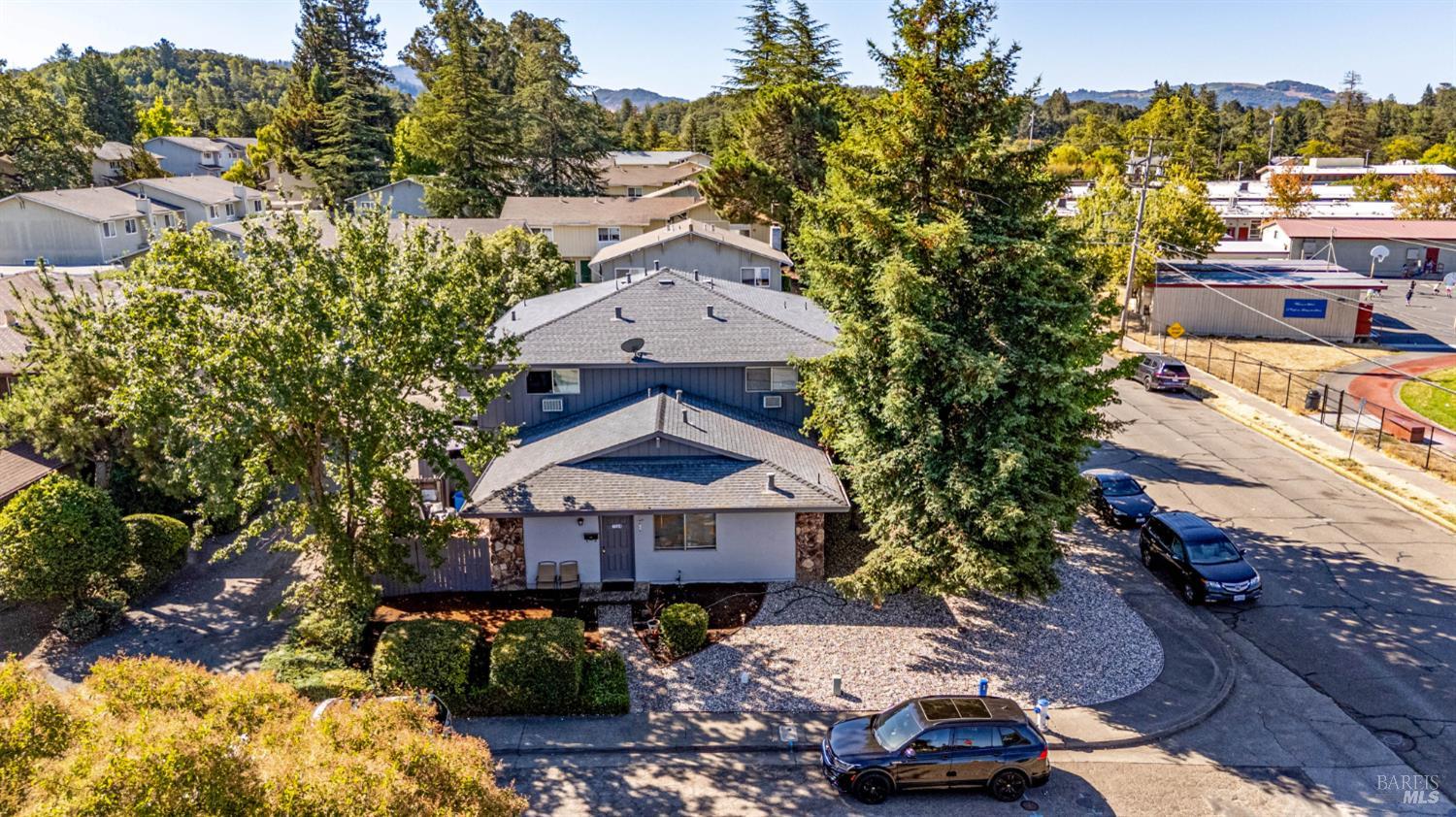 5020 Roma Street Santa Rosa CA 95409