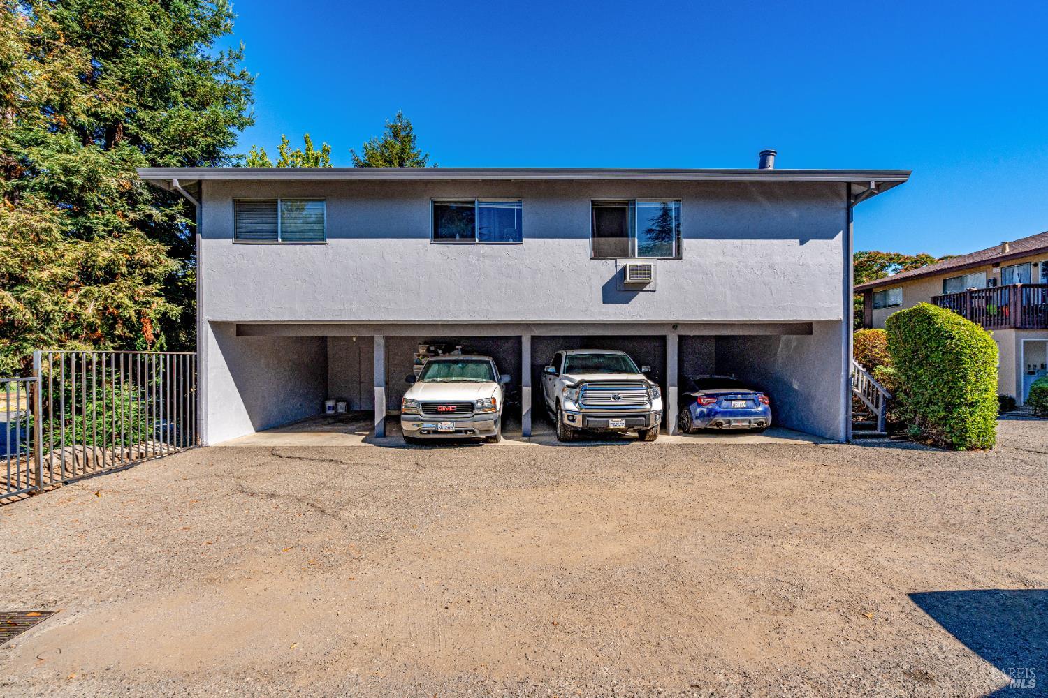 5020 Roma Street Santa Rosa CA 95409