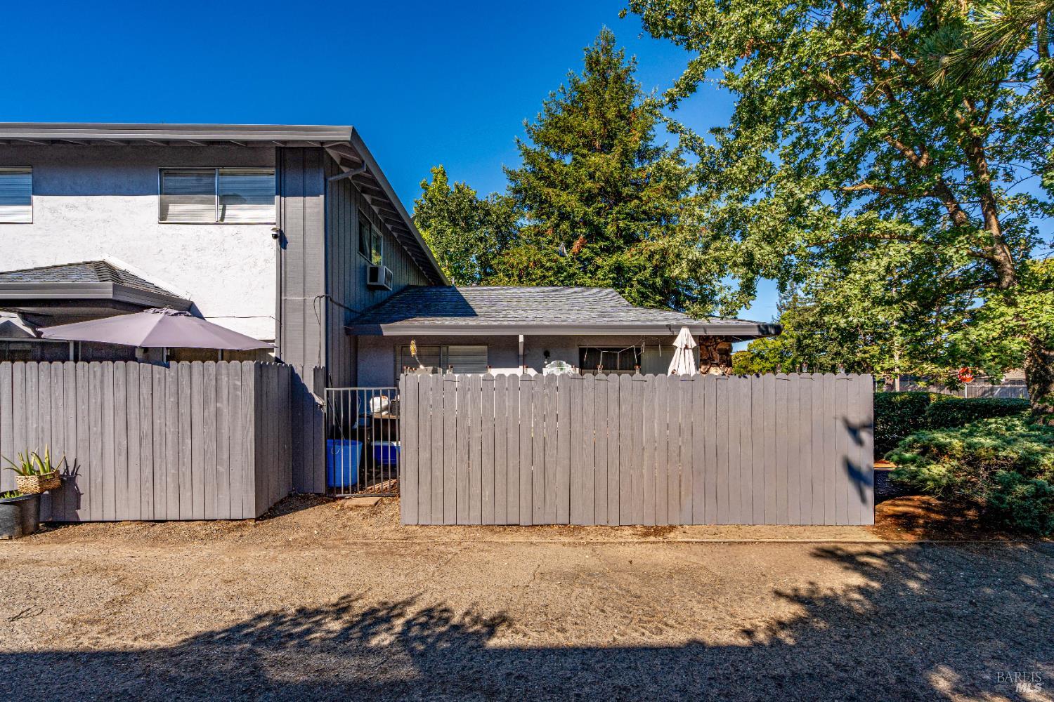 5020 Roma Street Santa Rosa CA 95409