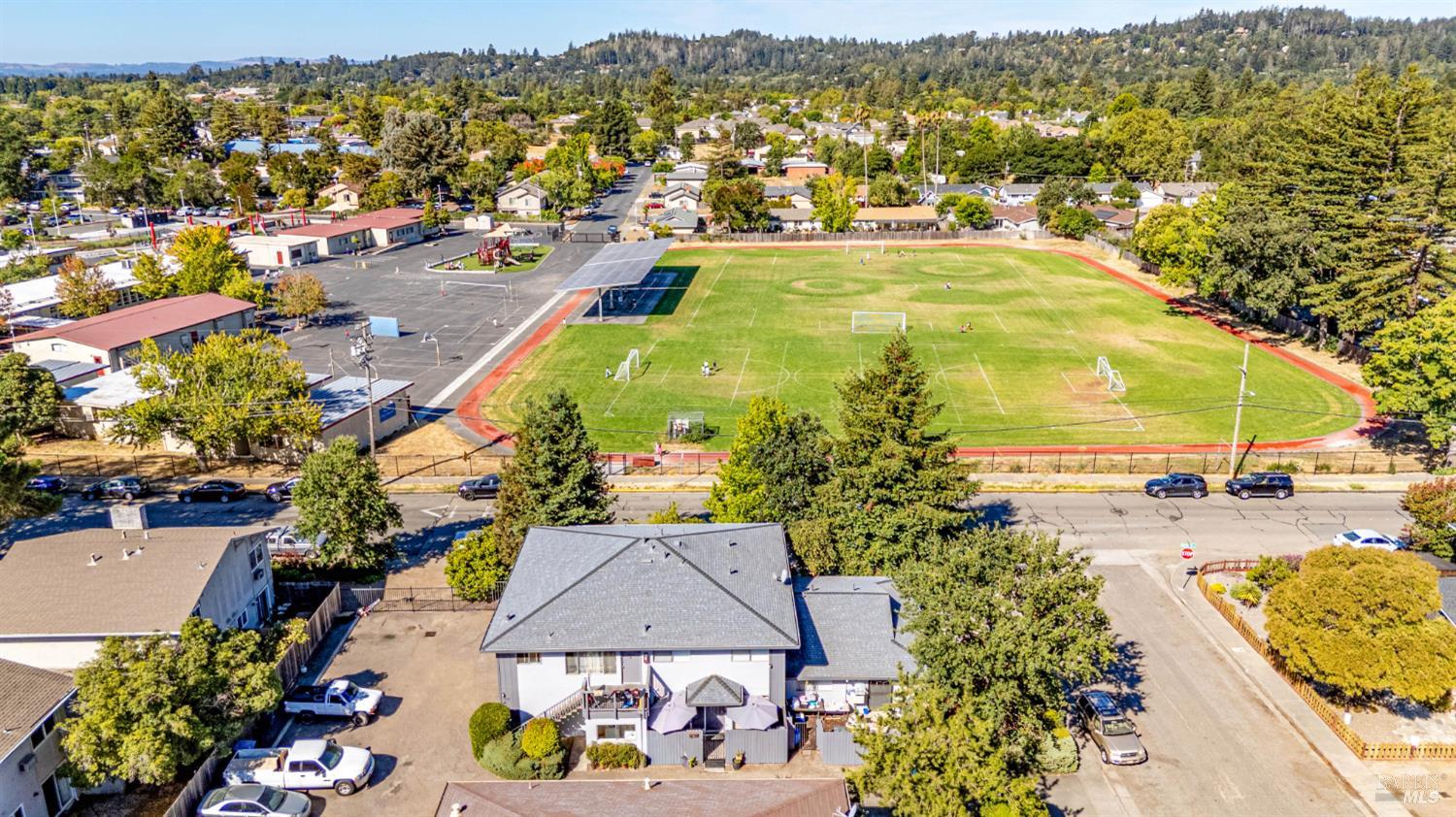 5020 Roma Street Santa Rosa CA 95409