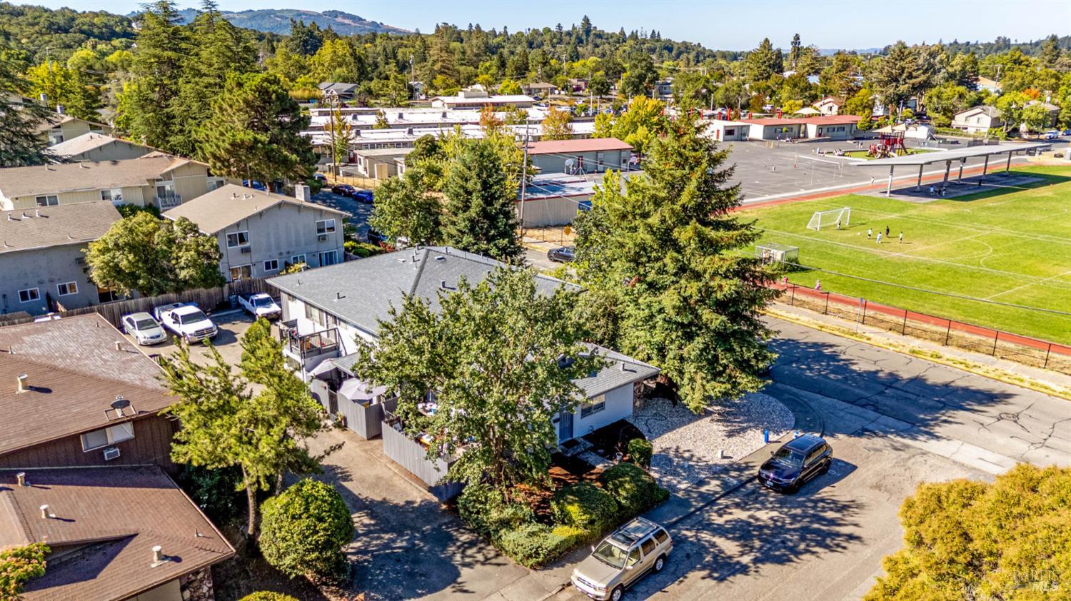 5020 Roma Street Santa Rosa CA 95409