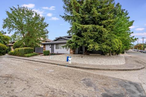 5020 Roma Street Santa Rosa CA 95409