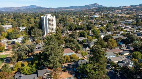 705 Tupper Street Santa Rosa CA 95404
