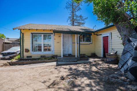 104 Bellevue Avenue Santa Rosa CA 95407