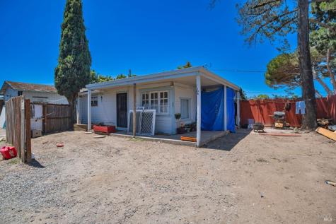 104 Bellevue Avenue Santa Rosa CA 95407