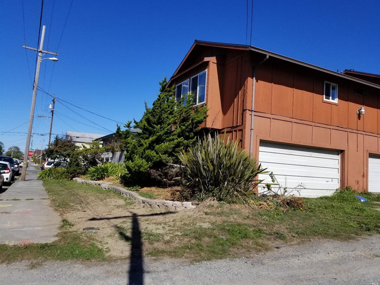 1915 Lowell Street Eureka CA 95501
