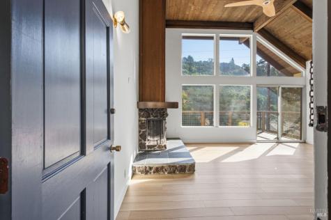 105-107 Elizabeth Way San Rafael CA 94901