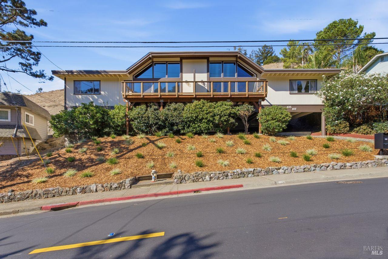 105-107 Elizabeth Way San Rafael CA 94901