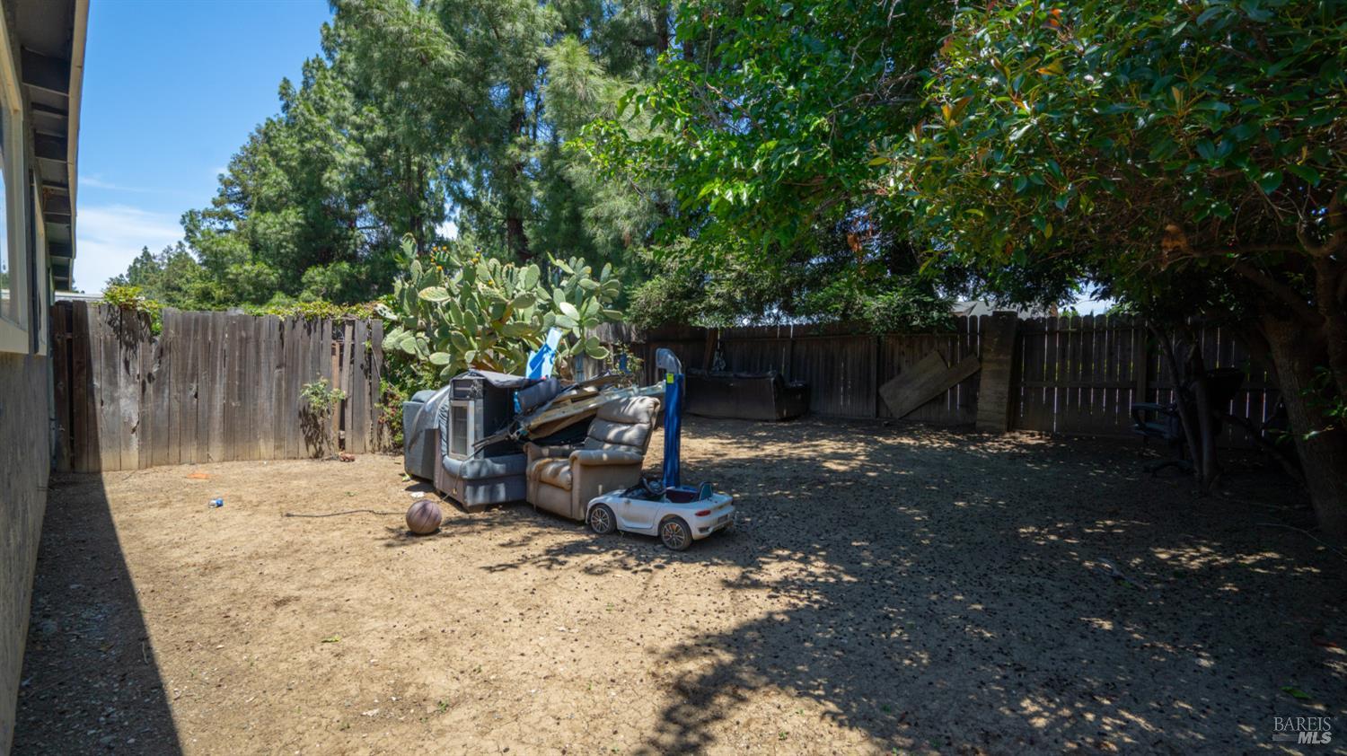 148 Woodbury Circle Vacaville CA 95687