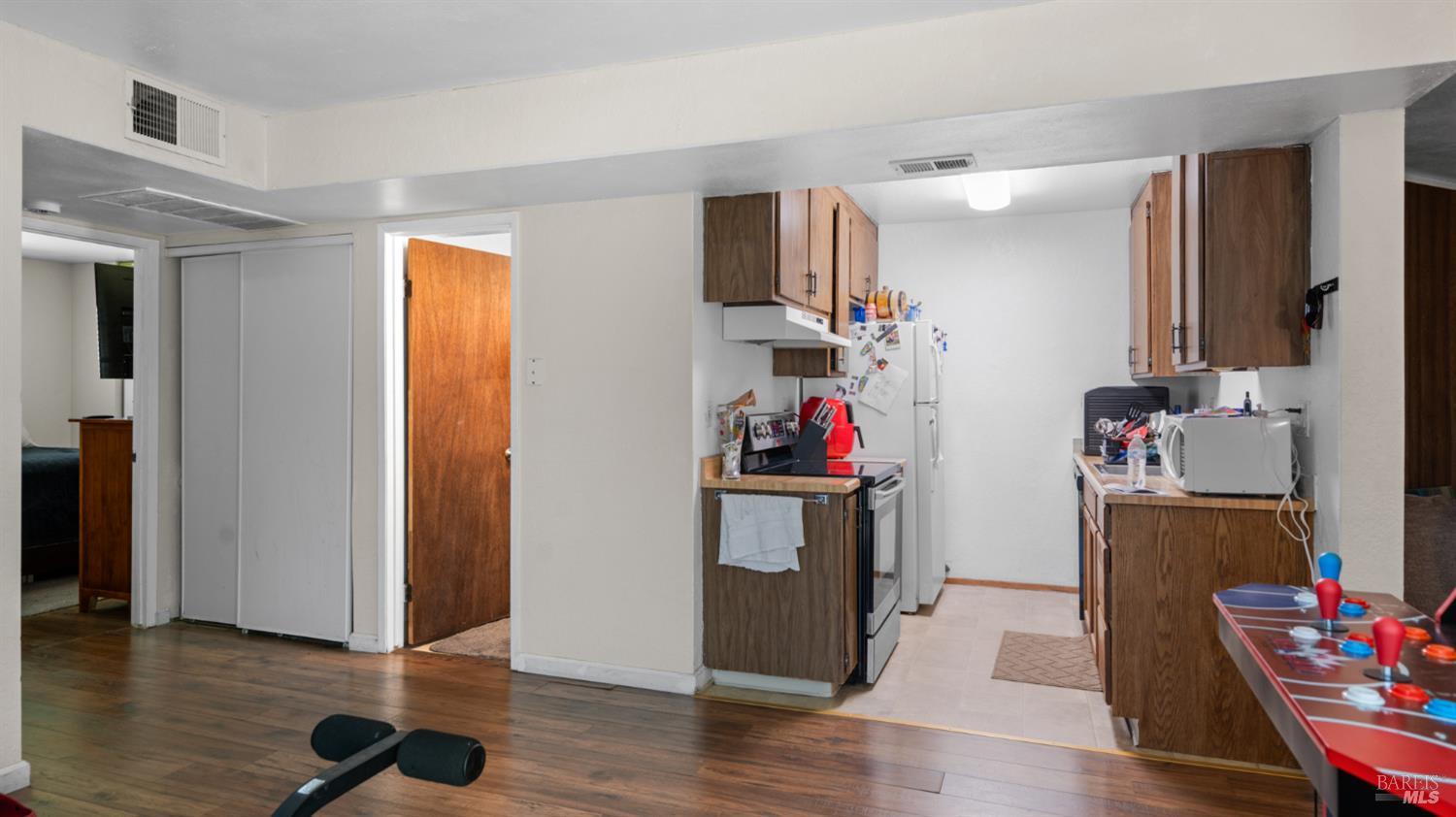148 Woodbury Circle Vacaville CA 95687