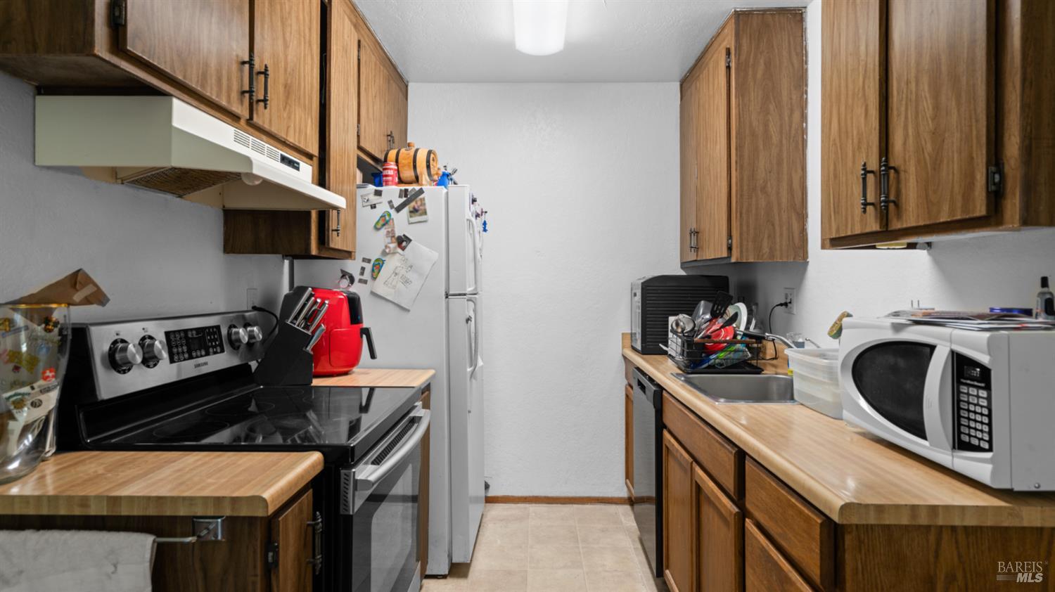 148 Woodbury Circle Vacaville CA 95687