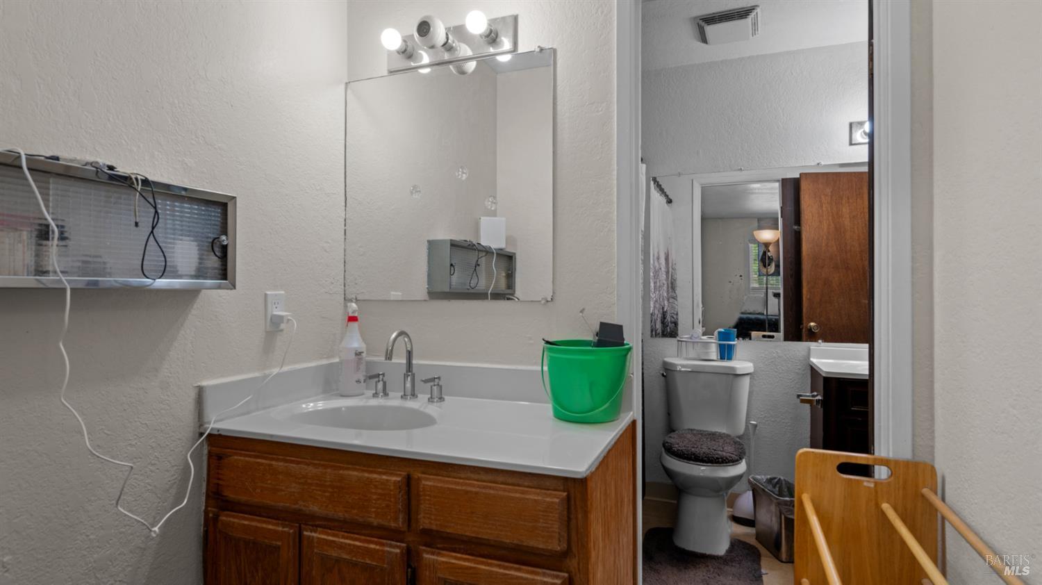 148 Woodbury Circle Vacaville CA 95687