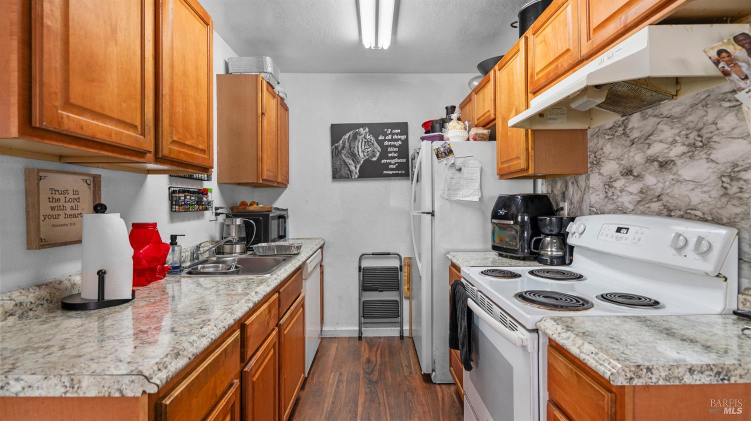 148 Woodbury Circle Vacaville CA 95687