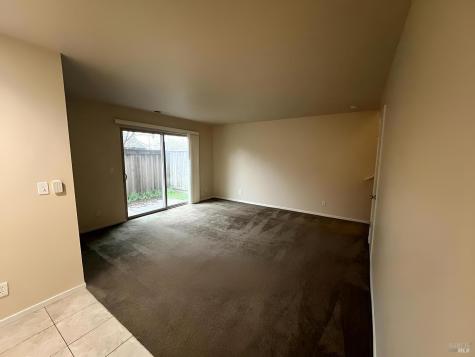 2476-2480 Avignon Circle Santa Rosa CA 95403