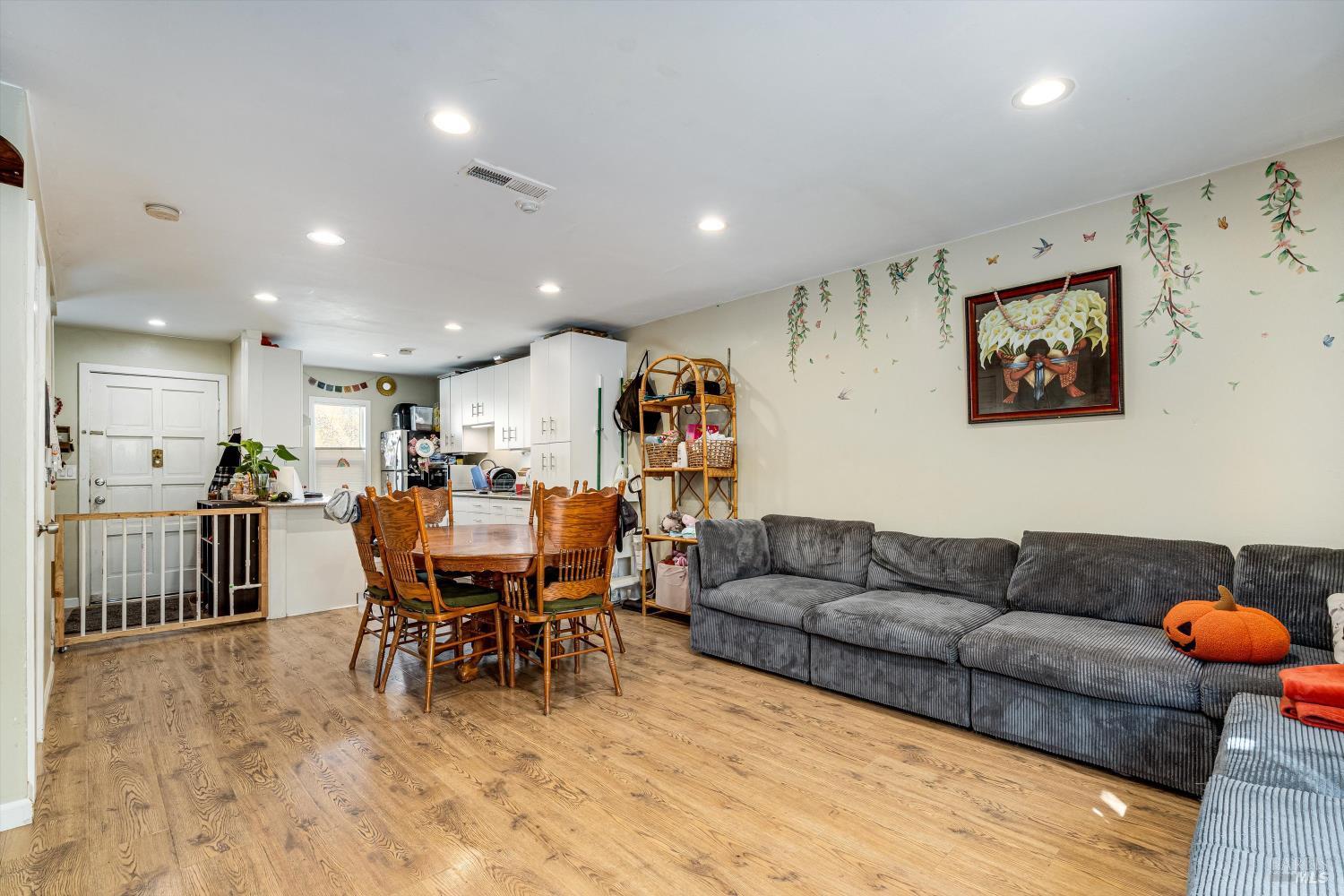 133 W Agua Caliente Road Sonoma CA 95476