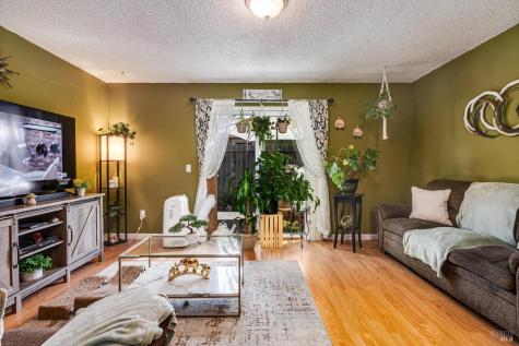 133 W Agua Caliente Road Sonoma CA 95476