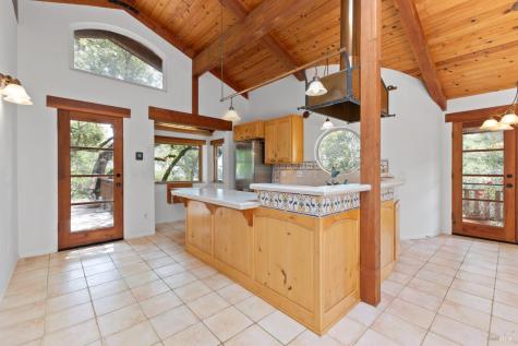 5262 Wikiup Court Santa Rosa CA 95403