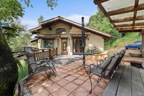 5262 Wikiup Court Santa Rosa CA 95403