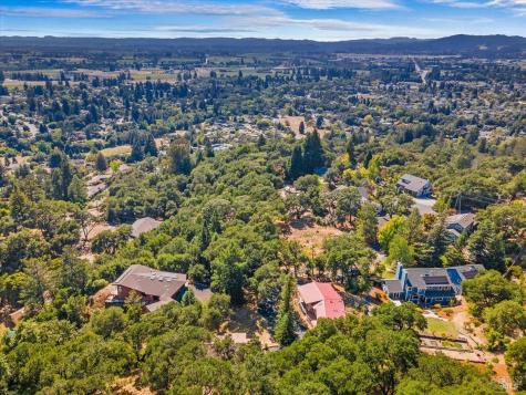 5262 Wikiup Court Santa Rosa CA 95403