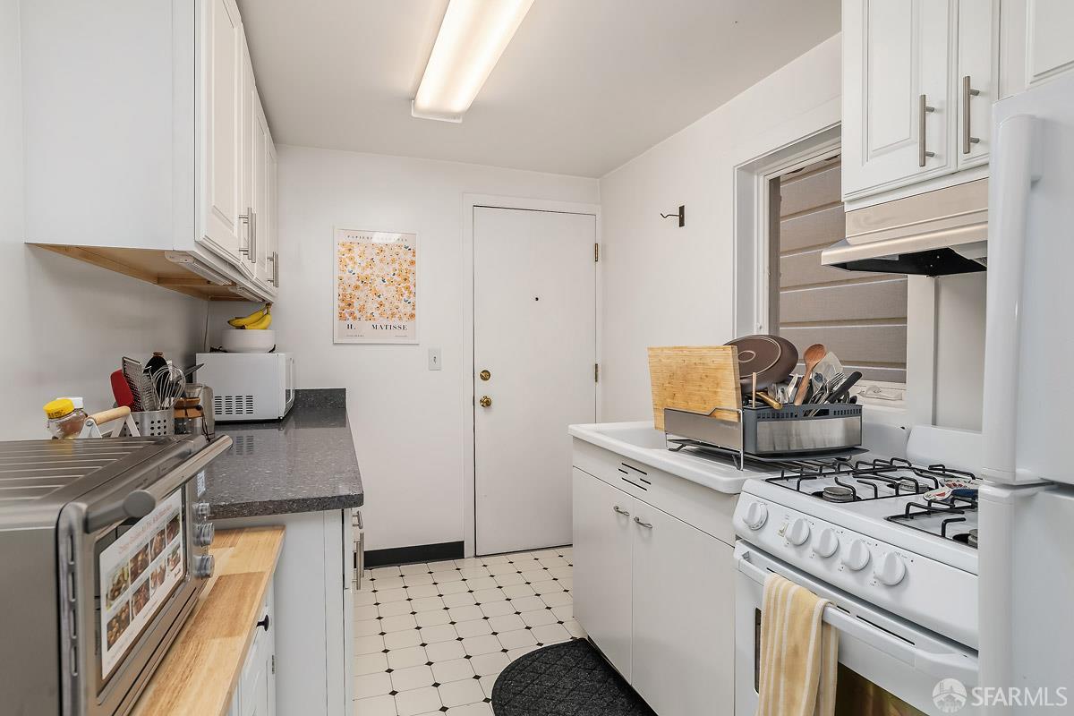 3006-3008 Pierce Street San Francisco CA 94123