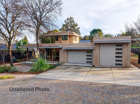 540 S Cloverdale Boulevard Cloverdale CA 95425