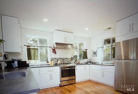 540 S Cloverdale Boulevard Cloverdale CA 95425