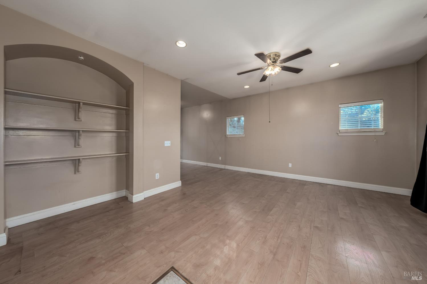 10401 Point Lakeview Road Kelseyville CA 95451