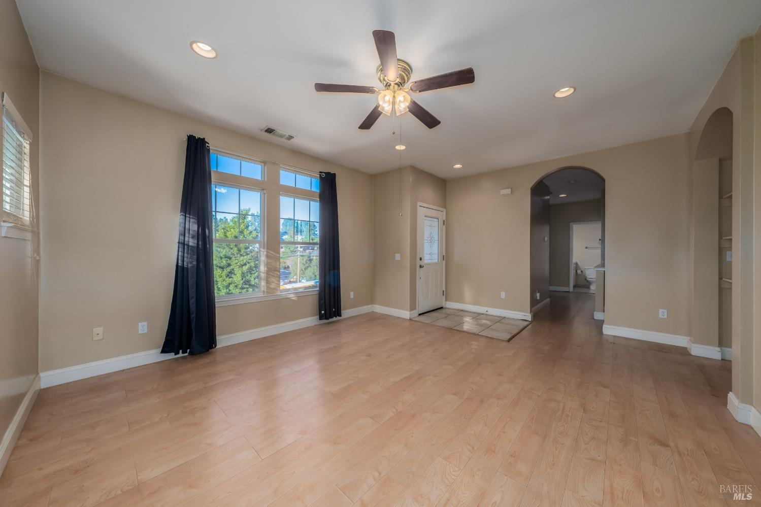 10401 Point Lakeview Road Kelseyville CA 95451