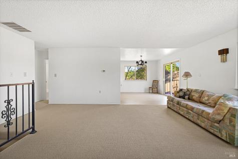 611 Hendley Street Santa Rosa CA 95404