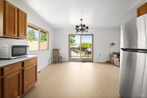 611 Hendley Street Santa Rosa CA 95404