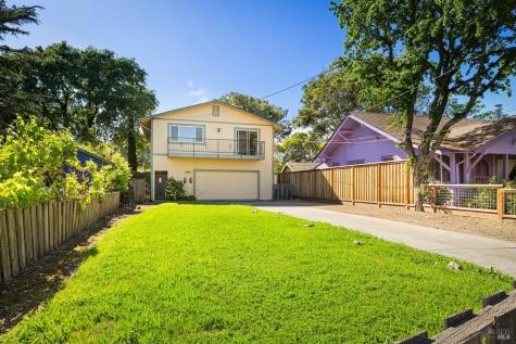 611 Hendley Street Santa Rosa CA 95404