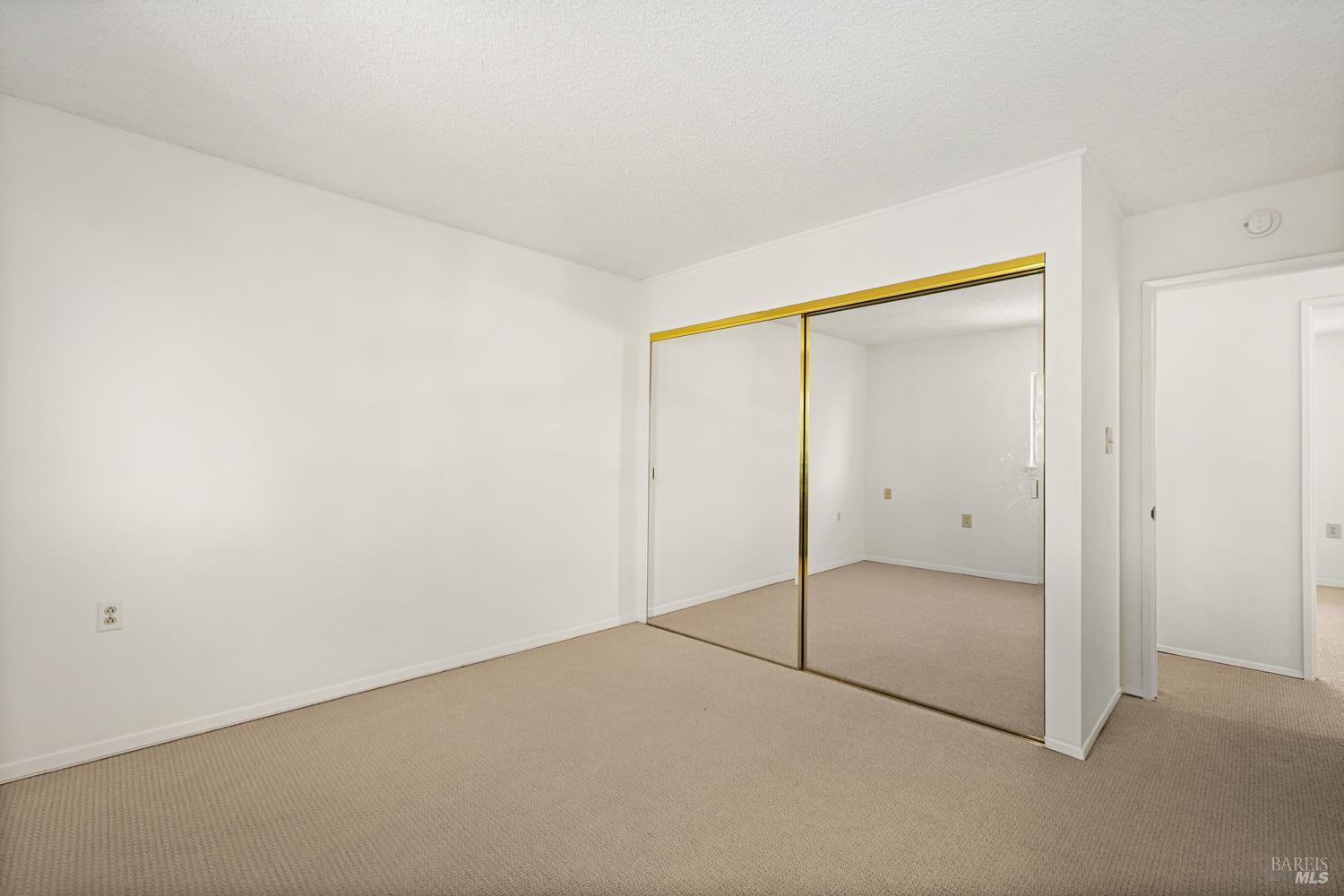 611 Hendley Street Santa Rosa CA 95404