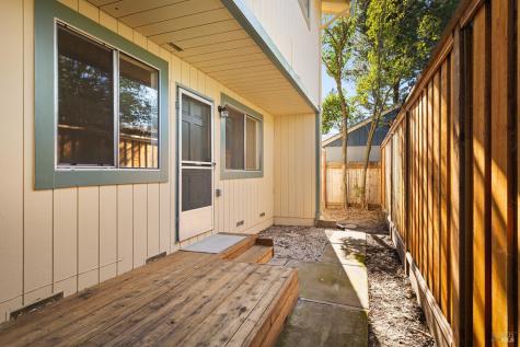 611 Hendley Street Santa Rosa CA 95404