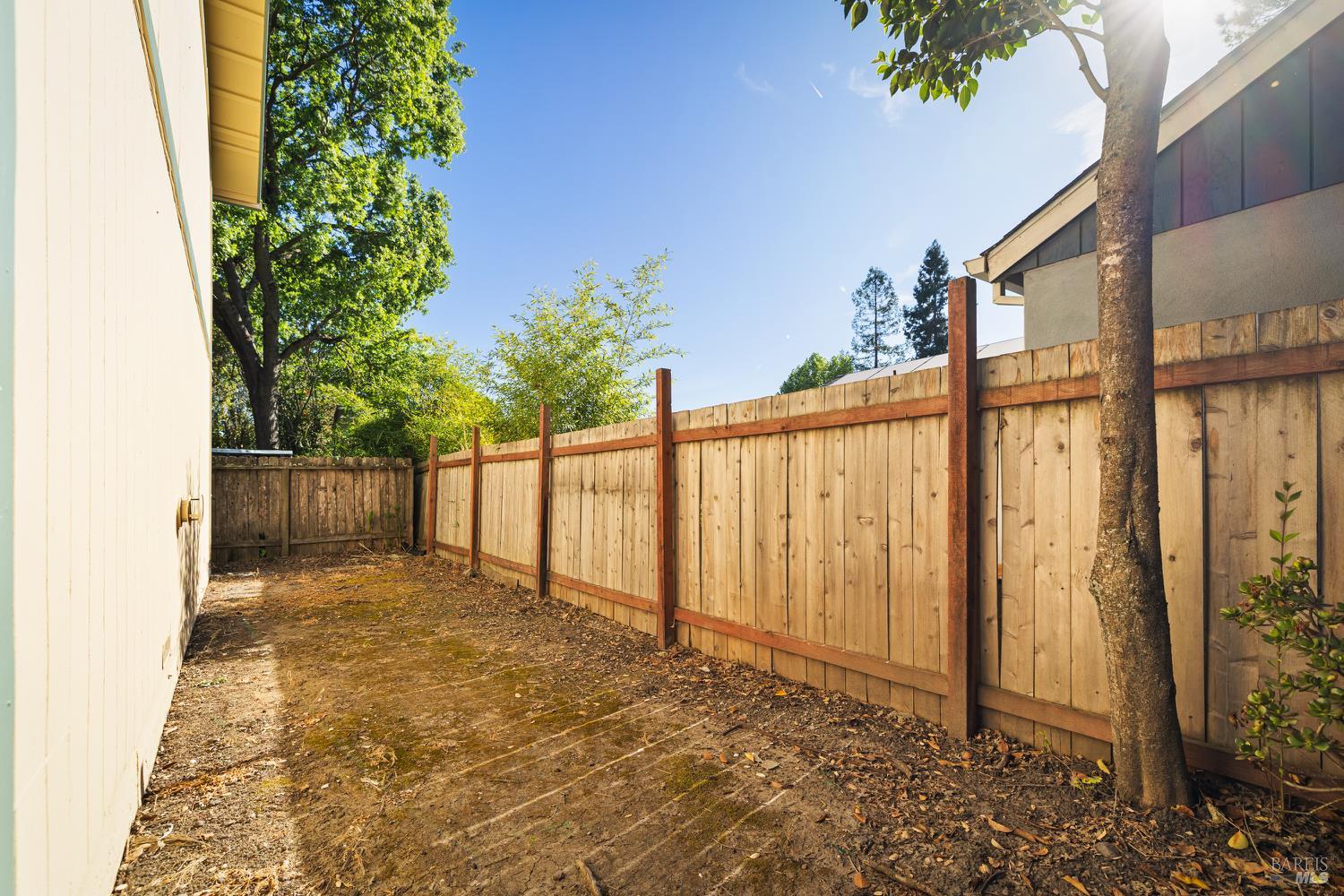 611 Hendley Street Santa Rosa CA 95404